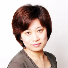王妃讀詩:我們不說愛已經很久了