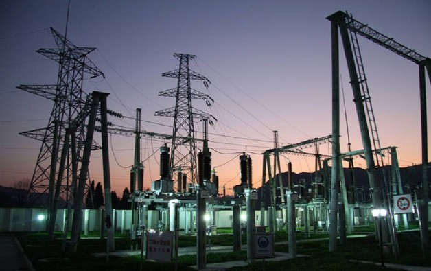 2020年初步建成智能電網體系