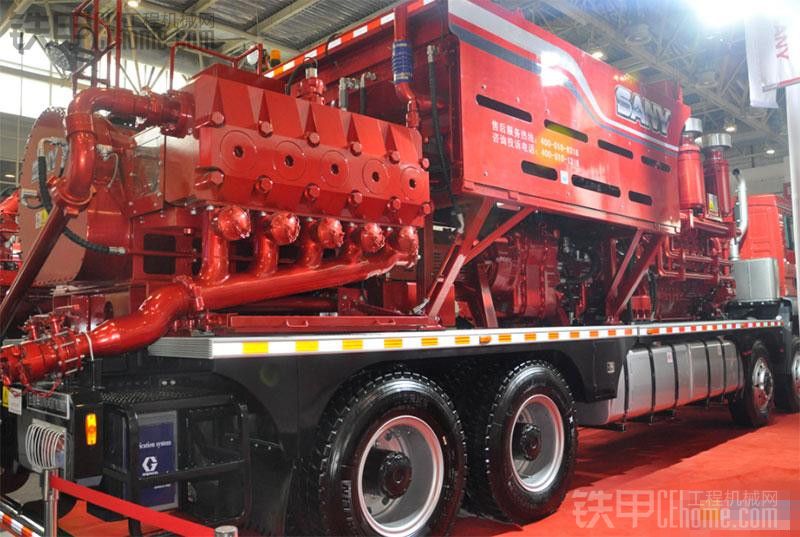 北方重工研制出頁巖氣壓裂成套裝備