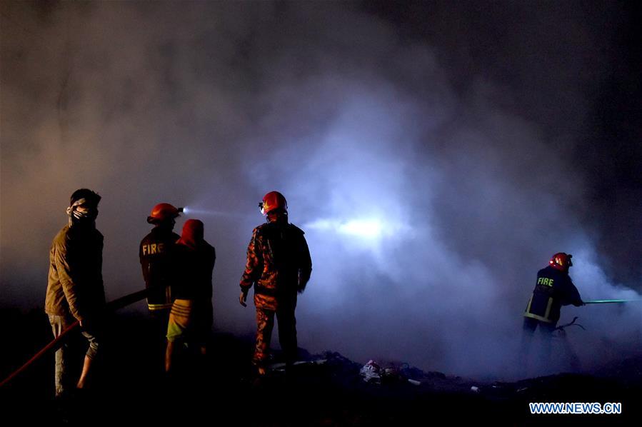 BANGLADESH-DHAKA-SLUM-FIRE