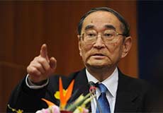 厲以寧:新常態下的金融改革