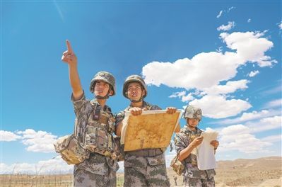 負重奔跑:基層主官在路上