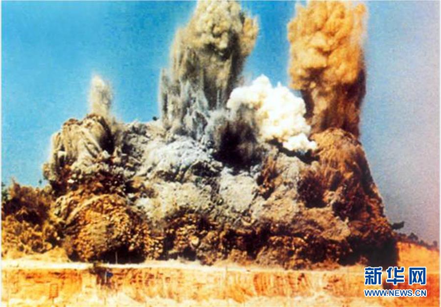 (新華全媒頭條·壯闊東方潮 奮進新時代——慶祝改革開放40年·圖文互動)(1)從追趕時代到引領時代——從深圳發展奇跡看中國改革開放40年