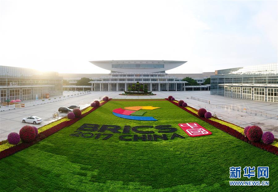 (新華全媒頭條·圖文互動)(1)書寫發展合作大文章 推動全球治理新變革——習近平主席中東非洲之行前瞻