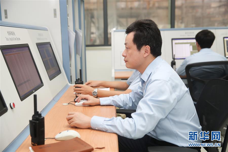 (新華全媒頭條·我們的節日·中秋·圖文互動)(8)明月寄相思 家國總關情——詩詞引出的中秋故事