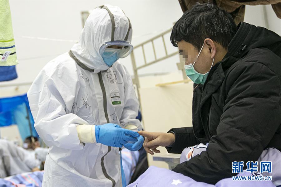 (新華全媒頭條·圖文互動)(6)托舉生命的方舟——方艙醫院建設記