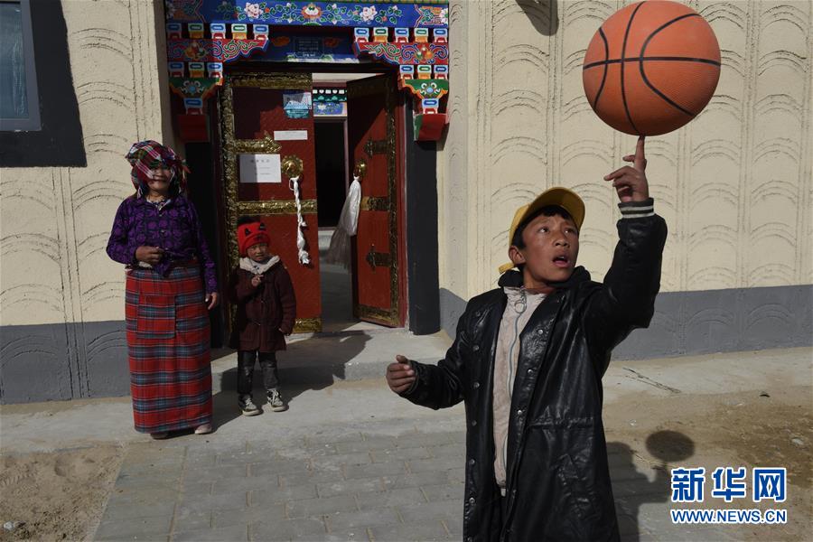 (新華全媒頭條·圖文互動)(10)跨越半個世紀的生命遷徙——西藏極高海拔生態搬遷破解人與自然共生難題