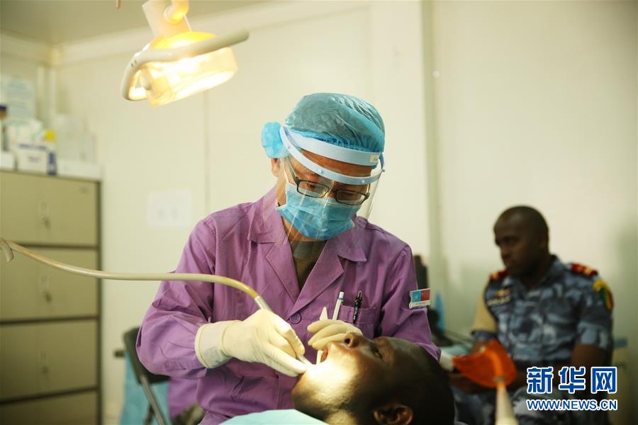 （新華全媒頭條·圖文互動）（12）崢嶸歲月30年 中國藍盔衛和平