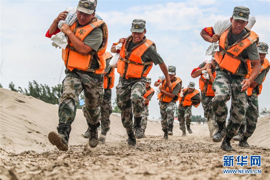 (圖文互動)(2)五十勇士戰江洲——陸軍第71集團軍某旅工兵連黨員突擊隊九江搶險記事