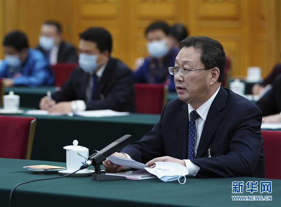 (新華全媒頭條·圖文互動)(9)從人民中汲取磅礴力量——習近平總書記同出席2020年全國兩會人大代表、政協委員共商國是紀實