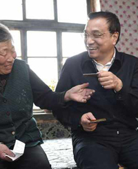 李克強到內蒙古翁牛特旗調研