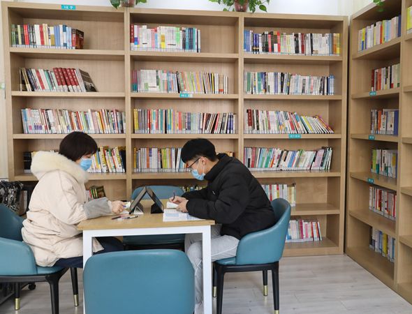 河南溫縣:城鄉漫書香