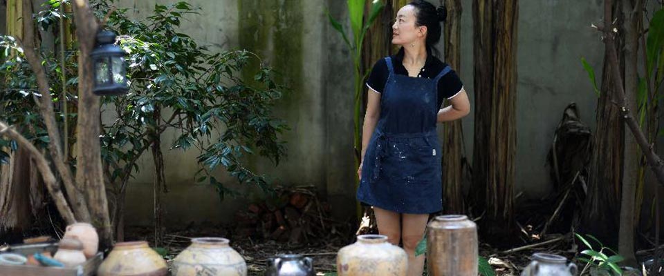 “美女教授”與陶瓷的馬拉松之戀(組圖)