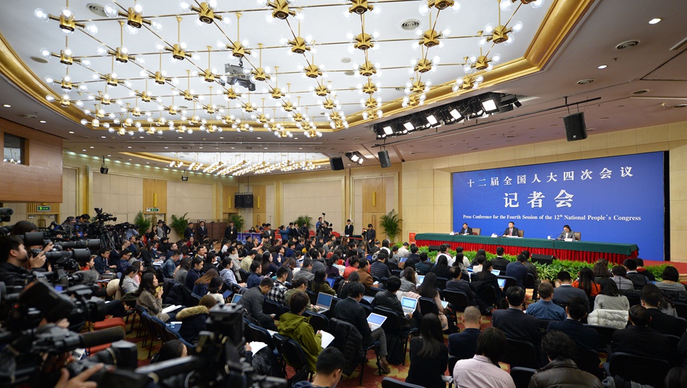 回放:環保部長陳吉寧就“加強生態環境保護”答記者問
