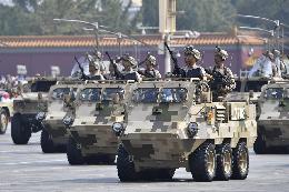 特戰裝備方隊:中國特戰精兵驚艷亮相