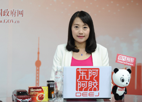 新華網主持人李由