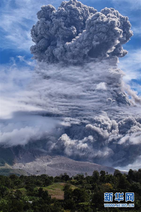 (國際)(3)印尼錫納朋火山噴發