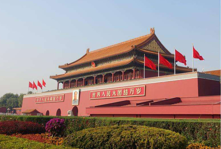 新華國際時評:大國外交與世界同行