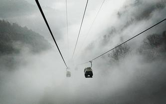 湖南張家界:云海“水墨畫”